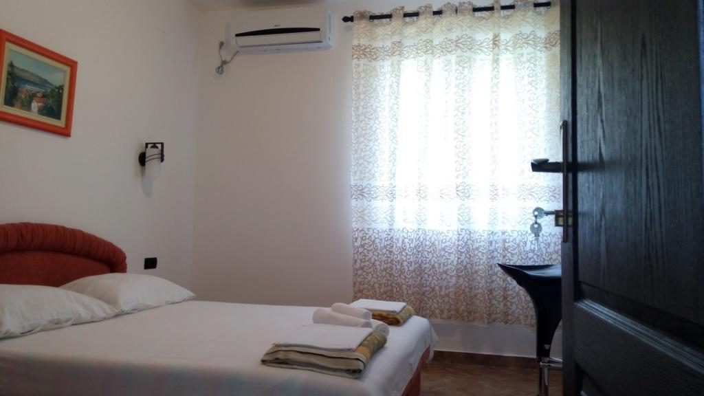 Apartmani Luka Herceg Novi Eksteriør bilde