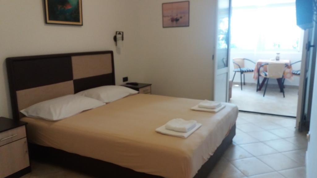 Apartmani Luka Herceg Novi Eksteriør bilde