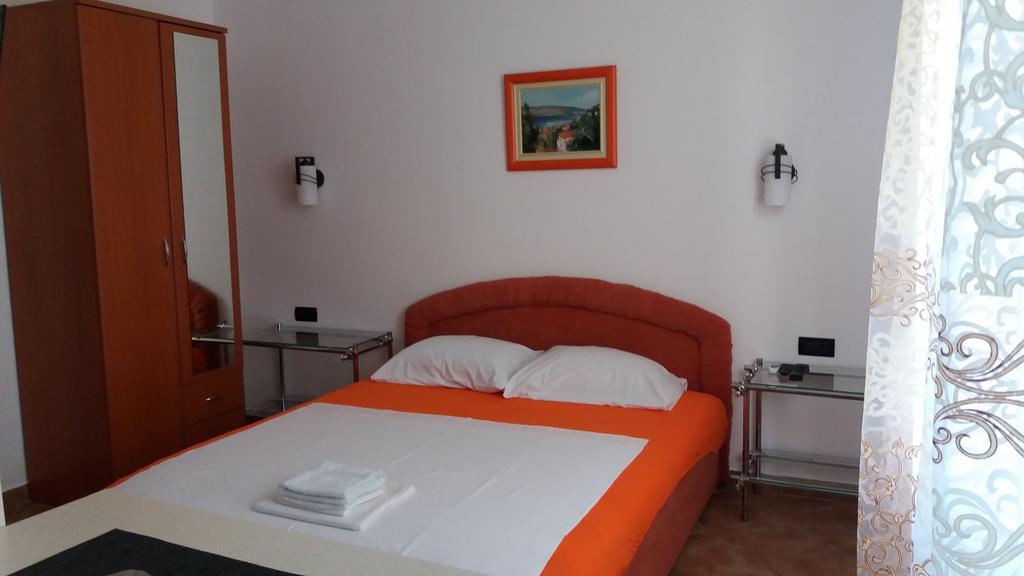 Apartmani Luka Herceg Novi Eksteriør bilde